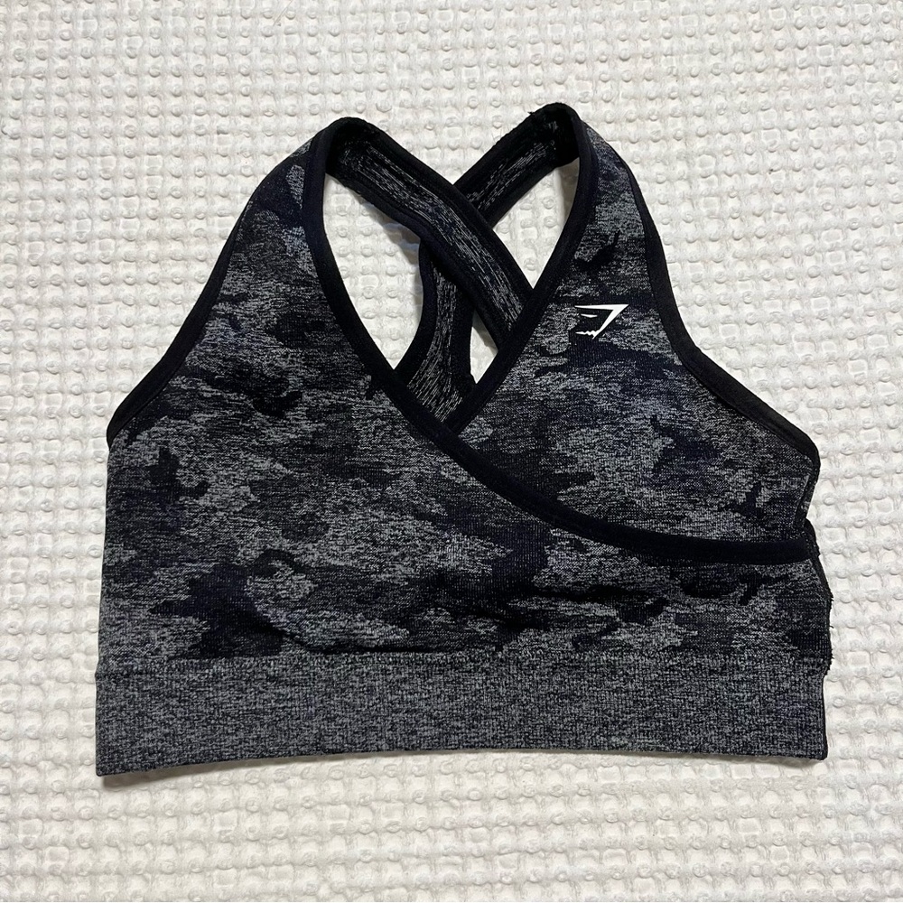 Gymshark camo sports bra